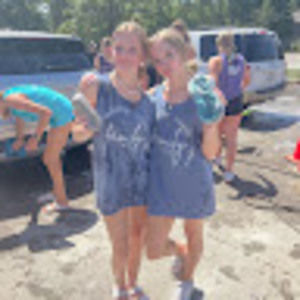 Meet your Posher, Avery